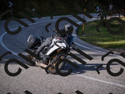 20251012112308-_5008738_am_