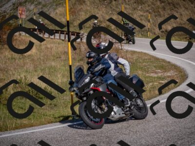 20251012112322-_5008745_am_