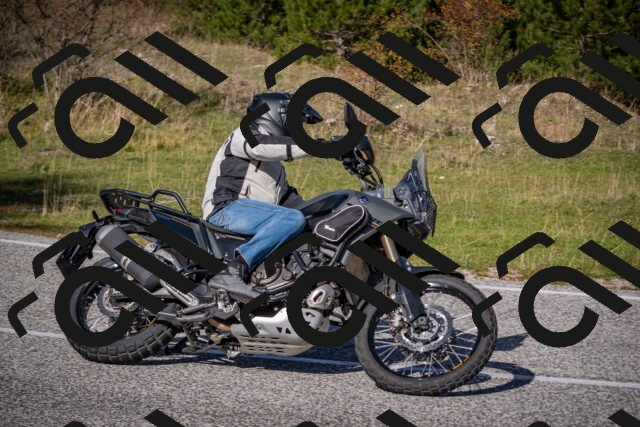 20251012113253-_5008809_am_