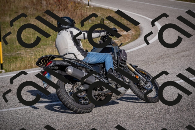 20251012113254-_5008810_am_