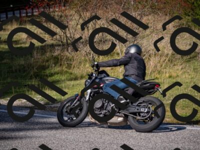 20251012113544-_5008813_am_