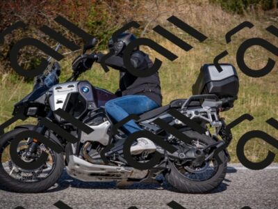 20251012113851-_5008838_am_