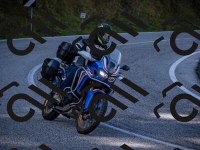 20251012114053-_5008852_am_