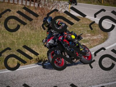 20251012114253-_5008888_am_