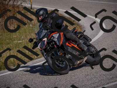 20251012114256-_5008894_am_