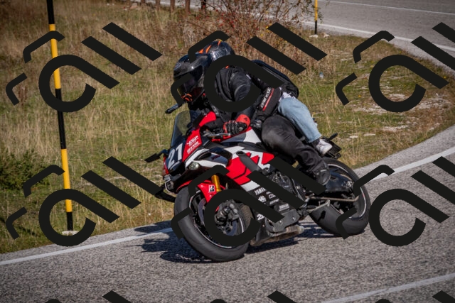 20251012114521-_5008924_am_