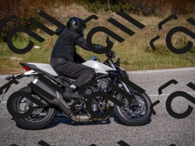 20251012114607-_5008936_am_