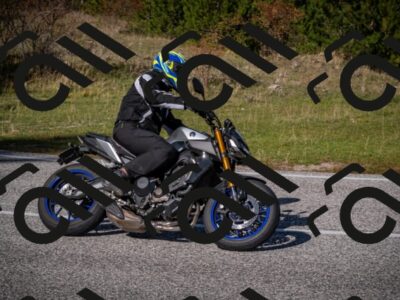 20251012114708-_5008947_am_