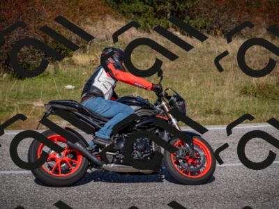 20251012114830-_5008959_am_