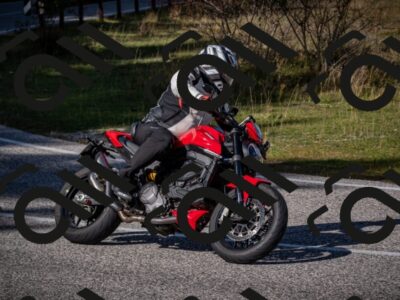 20251012115111-_5008973_am_