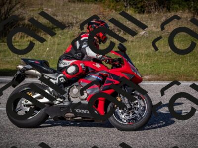 20251012115320-_5009025_am_