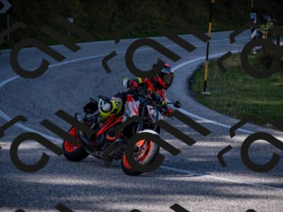 20251012115406-_5009032_am_