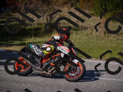 20251012115406-_5009033_am_