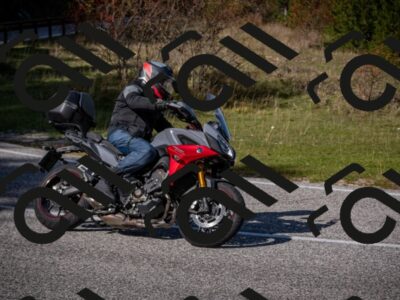 20251012115618-_5009069_am_