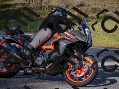 20251012120149-_5009115_am_