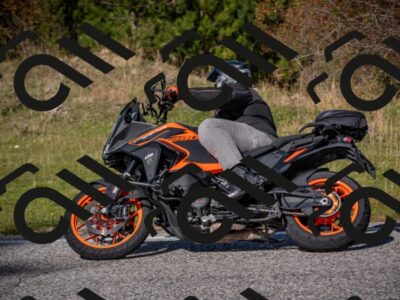 20251012120225-_5009134_am_