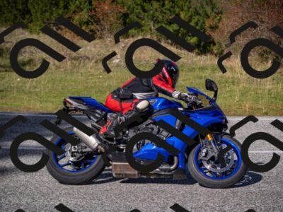 20251012120328-_5009160_am_