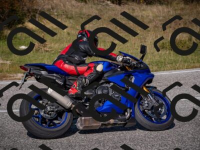 20251012120328-_5009161_am_