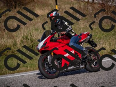 20251012120536-_5009170_am_