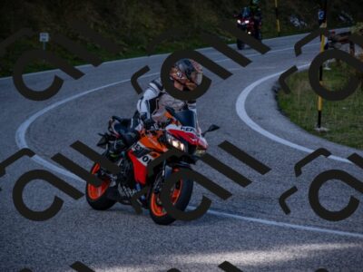 20251012120737-_5009201_am_