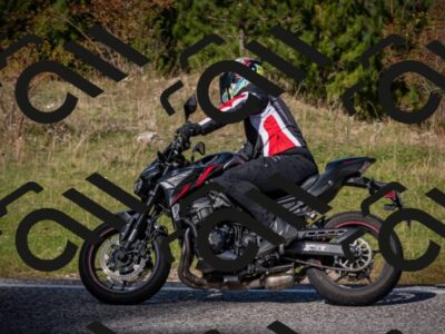 20251012120746-_5009213_am_