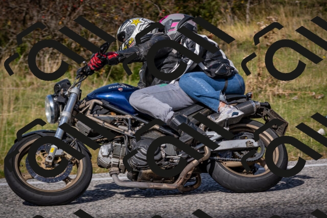 20251012123238-_5009532_am_