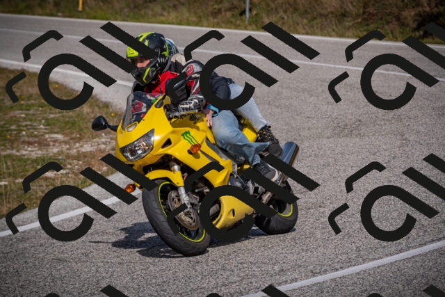 20251012123522-_5009548_am_