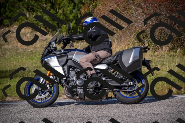 20251012123616-_5009557_am_