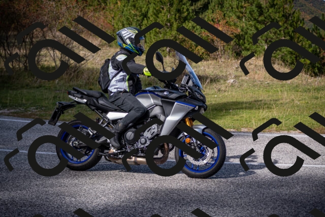 20251012123658-_5009572_am_