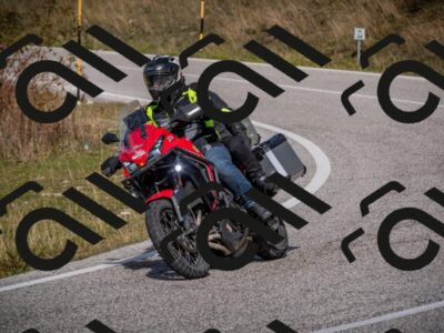 20251012123744-_5009577_am_