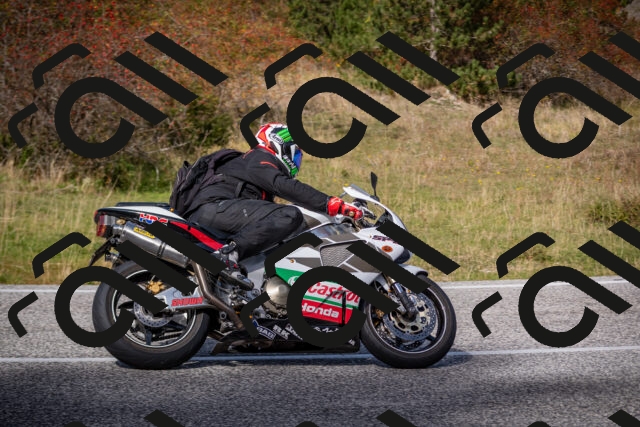 20251012123922-_5009628_am_