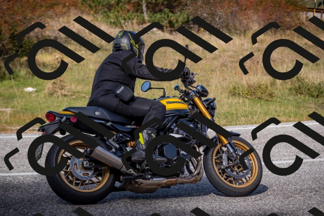 20251012123950-_5009645_am_