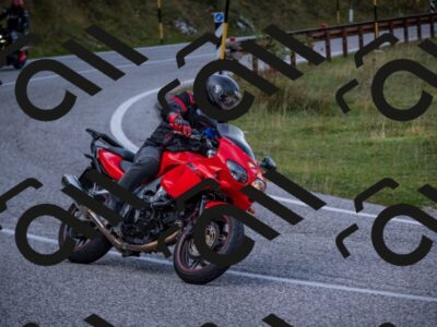 20251012124005-_5009653_am_