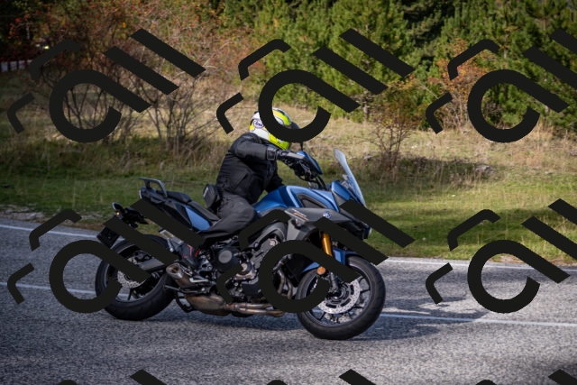 20251012124144-_5009673_am_