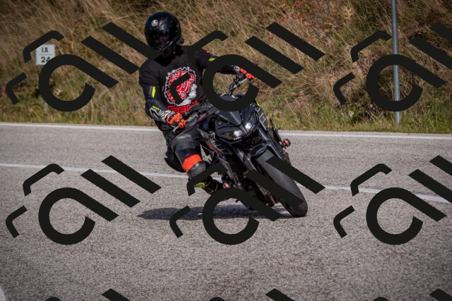 20251012124344-_5009688_am_