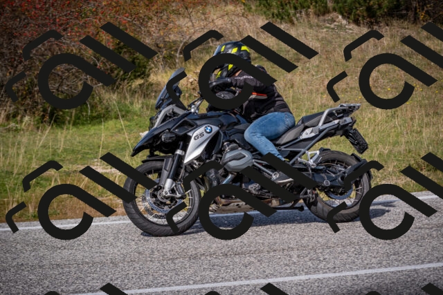 20251012124449-_5009708_am_