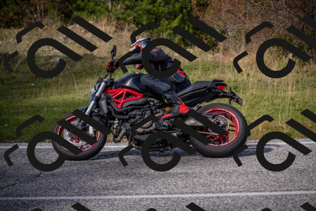 20251012124846-_5009769_am_