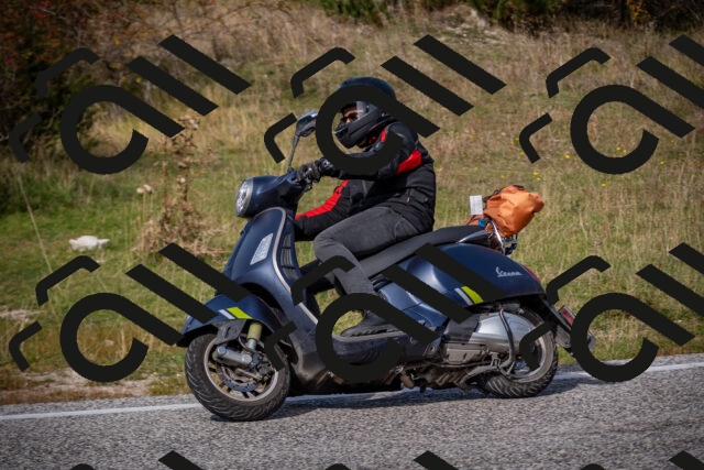 20251012125244-_5009812_am_