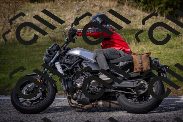 20251012125408-_5009824_am_