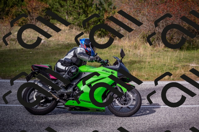 20251012125610-_5009848_am_