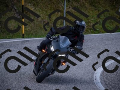 20251012125851-_5009855_am_