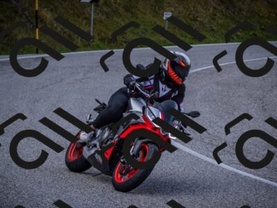 20251012125936-_5009866_am_