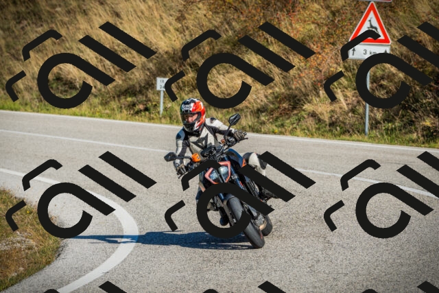 202510111058-DSC01992_c1_