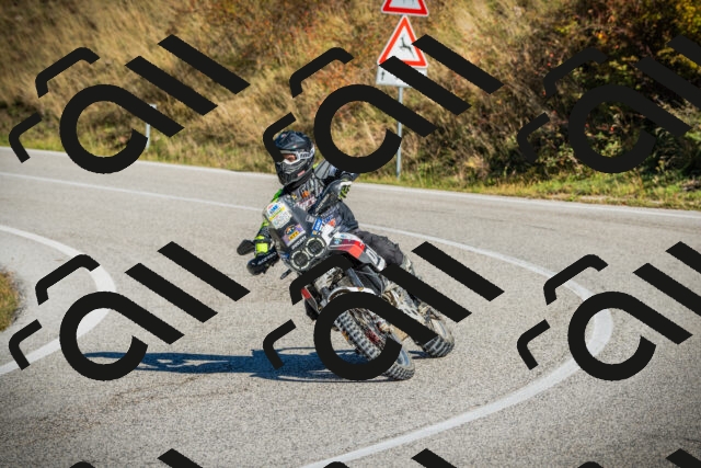 202510111101-DSC02015_c1_