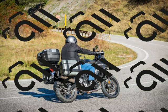 202510111105-DSC02054_c1_