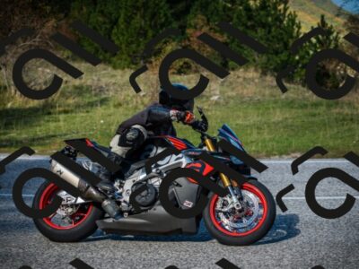 202510111159-DSC02500_c1_