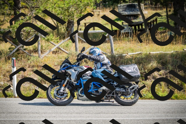 202510121158-DSC04052_c1_