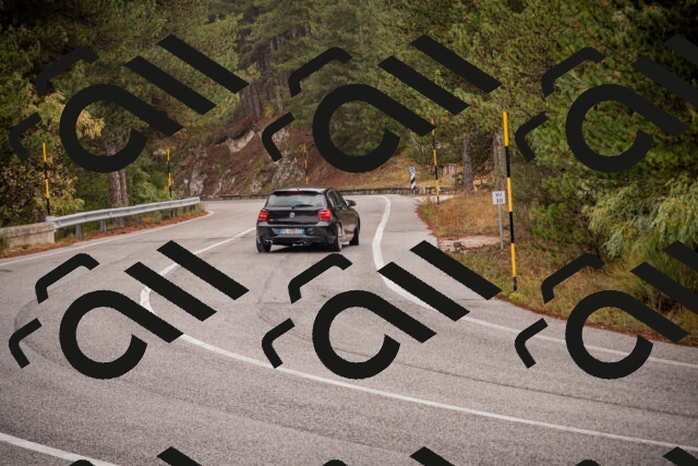 20251018112047-_5009927_am_