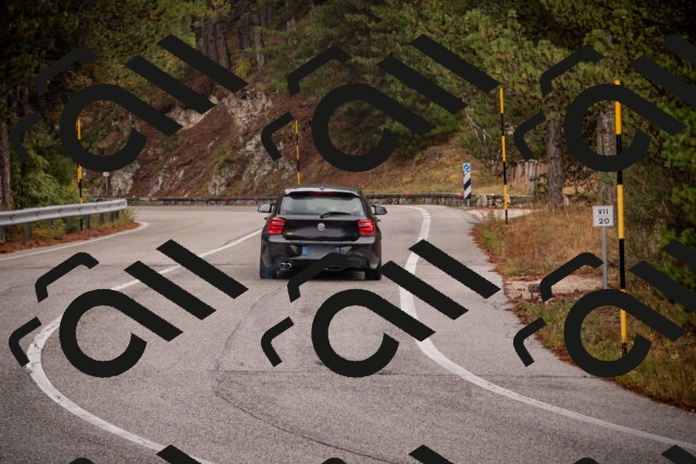 20251018112048-_5009928_am_