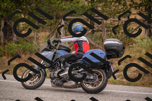 20251018113904-_5009965_am_